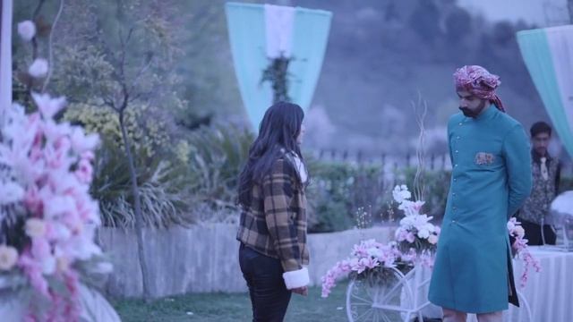 Undekhi Love Scene смотреть онлайн