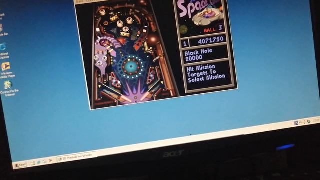 Ruaridh Plays Retro: 4 Games On Windows 2000 Personal On VirtualBox смотреть онлайн
