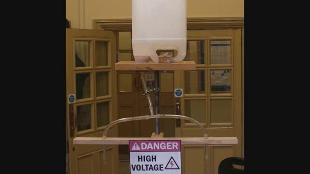 Lord Kelvin's "Thunderstorm" (High voltage Generator using Water) смотреть онлайн