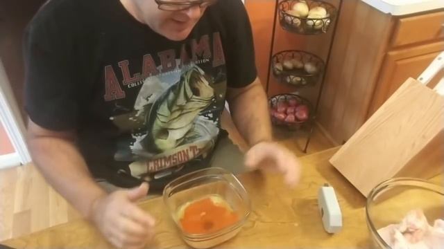 Chicken Wings for Retired People-Nichols Retirement Empire смотреть онлайн