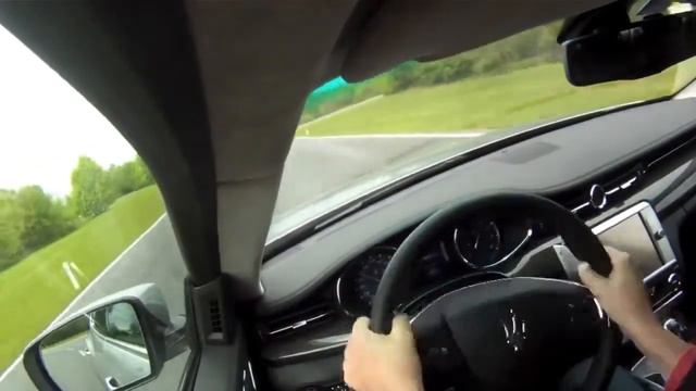 2014 Maserati Quattroporte S Q4 | Autoblog Short Cuts смотреть онлайн