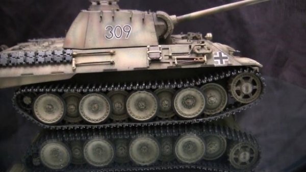 1/35th scale Vintage Tamiya Panther ausf. A Medium tank model kit build