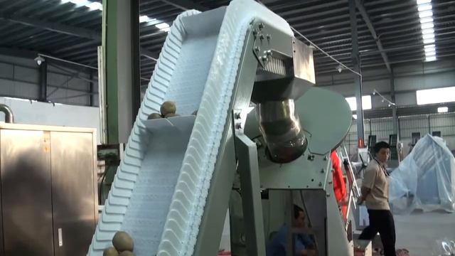 Машина за опаковане на зеленчуци и плодове в мрежа / Semi automatic net clipping machine system смотреть онлайн