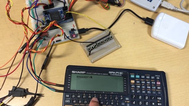testing of UART between a MAX10 FPGA and a PC-G850VS Pocket Computer смотреть онлайн
