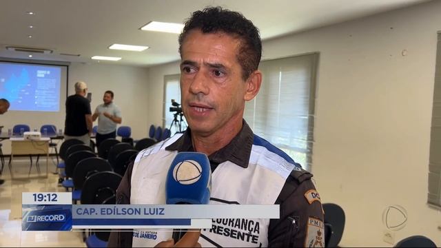 Em Macaé, trabalho em conjunto das forças de segurança reduz a violência смотреть онлайн