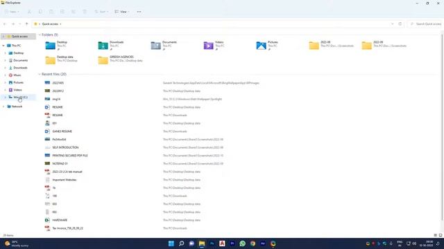 Downloading Bing Wallpaper смотреть онлайн