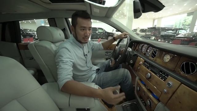 Khám phá chiếc Rolls-Royce Phantom đầu tiên về Việt Nam của ông Hoàng Lụa |XEHAY.VN| смотреть онлайн