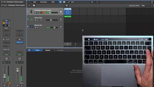 How to Setup a MIDI Controller for Live Looping with Logic Pro смотреть онлайн