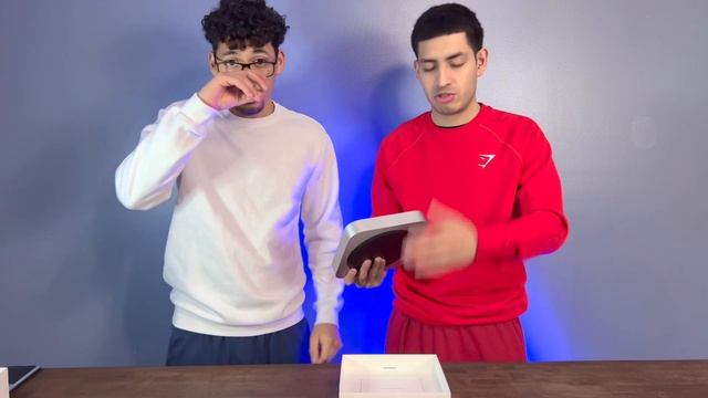 M2 Mac mini Unboxing (with my brother) смотреть онлайн