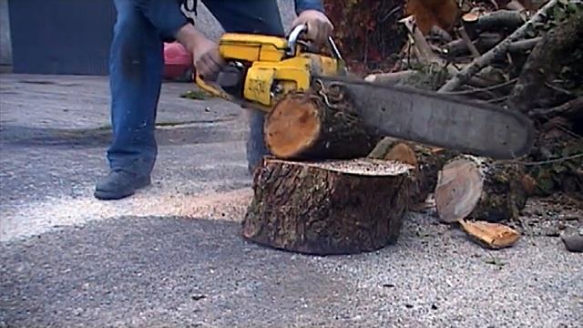 mac culloch 250 chainsaw start up test cut смотреть онлайн