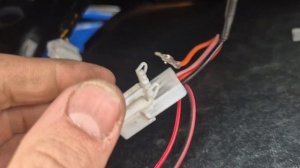 Как распиновать разъём заднего фонаря kia rio 3?