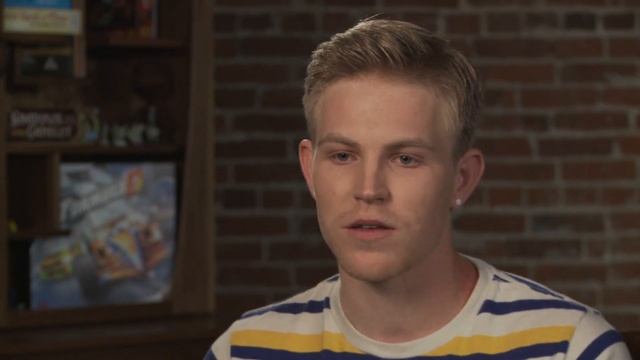 Ryan Wheaton Extended Interview from Star Trek Catan - TableTop S02E08 смотреть онлайн
