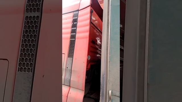 Кормилец дальнобойщика MAN TGX 18.400 смотреть онлайн