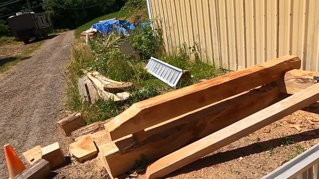 LOG bunk PROBLEM Solved | Its finally Finished | Fitting 16 foot log through 15 foot opening смотреть онлайн