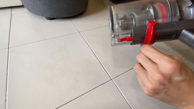 Dyson bin stuck and cannot open смотреть онлайн