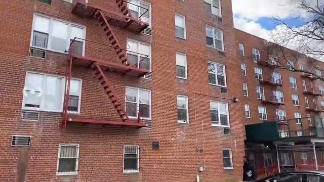 Magnitude 4.7 earthquake rocks NYC, tri-state area смотреть онлайн