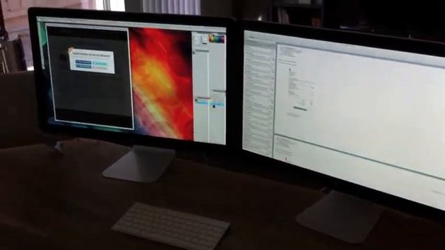 Dual 27" Apple Thunderbolt Displays Daisy Chained via Macbook Pro смотреть онлайн
