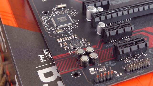 ASRock Fatal1ty AB350 Gaming K4 Review - This Is What We Need! смотреть онлайн
