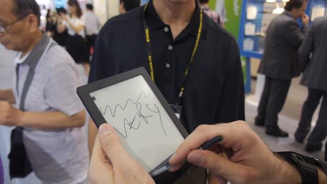 Netronix 6.8" E Ink Wacom touch i.MX6 Solo Android E-reader смотреть онлайн
