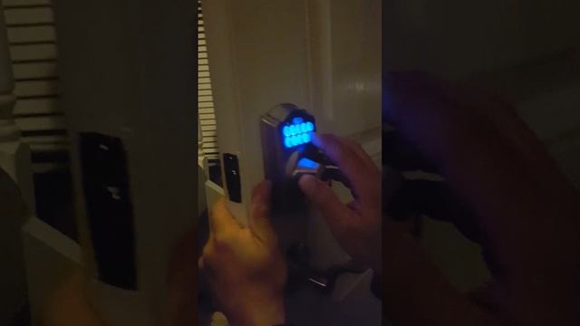 Como cambiar el codigo de una chapa schlage смотреть онлайн