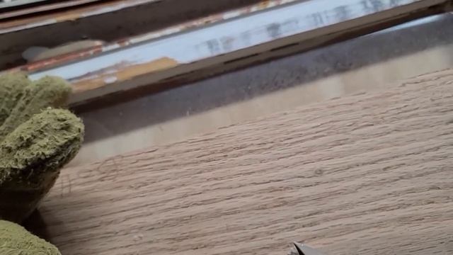 Cuts for window done, but need some glass. смотреть онлайн