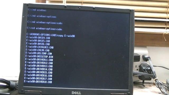 Setting Up a Windows 98 Laptop for Someone смотреть онлайн