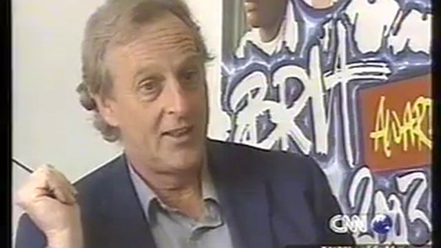 iTunes - 2003 news clip! смотреть онлайн