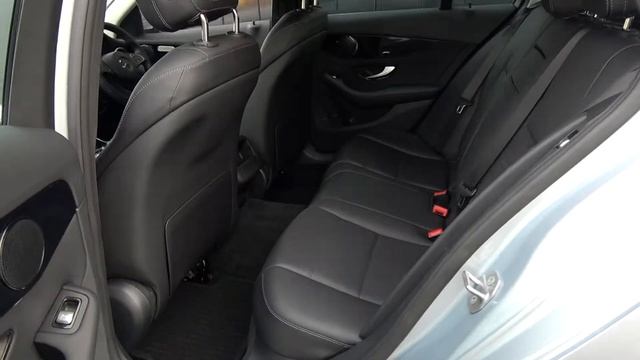 CMG MERCEDES-BENZ SLIGO: WO66LTT C-Class C200D SE Exec смотреть онлайн