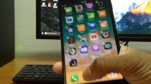 How To Hide Apps In iOS 11! | iOS 11 Bug | смотреть онлайн