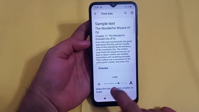 how to change font size in LG w11, LG mobile mein font size change Karen смотреть онлайн