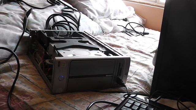 Cpu Gabinete Hp Pavilion Slimline S7520la смотреть онлайн