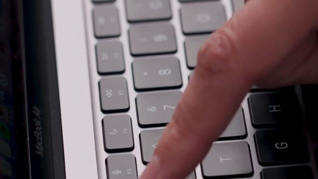5 reason why you should wait to buy 13 inch Macbook Pro or Macbook Air with Apple Silicon (M1 chip) смотреть онлайн