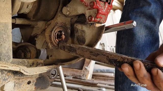 Замена Заднего Плавающего Сайлентблока Мерседеса w210 смотреть онлайн