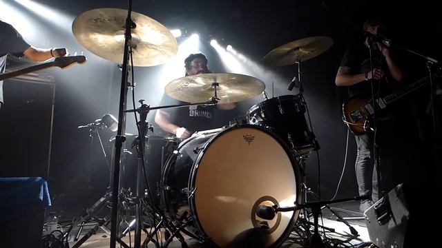 Maserati, full set 1of5 live Barcelona 06-11-2015, Aloud Music Festival, La2 Apolo смотреть онлайн