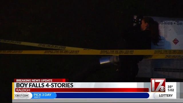 Case of Raleigh 2-year-old who fell out window 'very much' under investigation смотреть онлайн