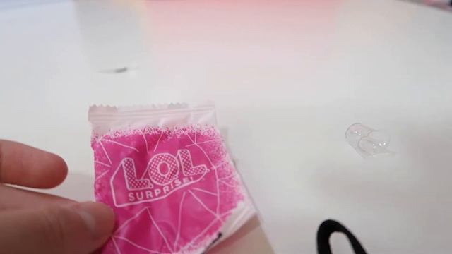 LOL Surprise Winter Disco смотреть онлайн