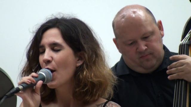 One More Love Song смотреть онлайн