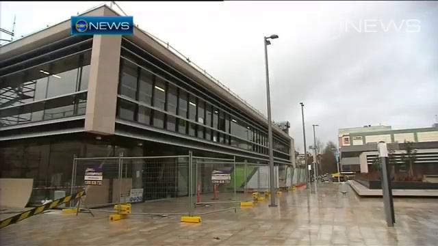 'The Concourse' a black hole? смотреть онлайн