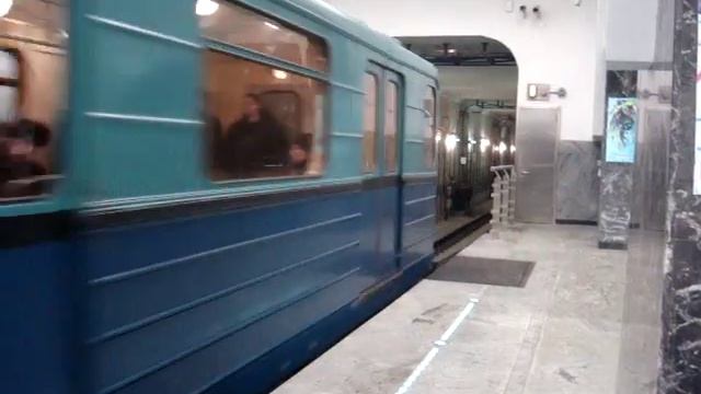 московское метро станция волоколамская. смотреть онлайн