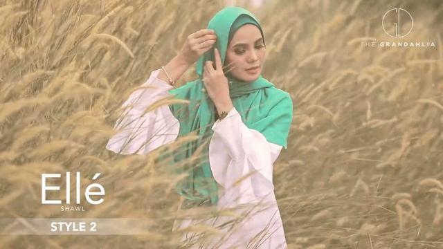 ELLE SHAWL | 4 Style Tutorial by The Grandahlia смотреть онлайн