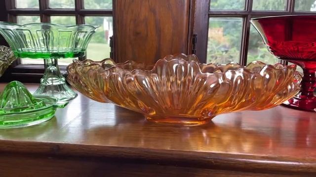 Pink Belly Window Shop Pedestal Fruit Bowls смотреть онлайн