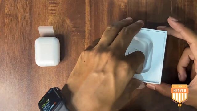 Apple AirPods 2 Unboxing, Review And Comparison In Hindi (2020) смотреть онлайн