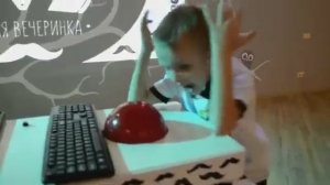 Усатая вечеринка  ролик