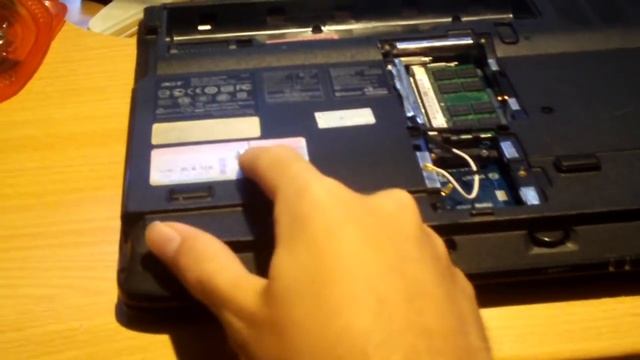 Can't find the Windows 8 Product Key Sticker on your computer? Here's why. смотреть онлайн