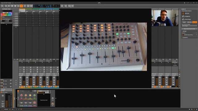 Bitwig tutorial - How to use the Vestax VCM-600 as a Bitwig Controller смотреть онлайн