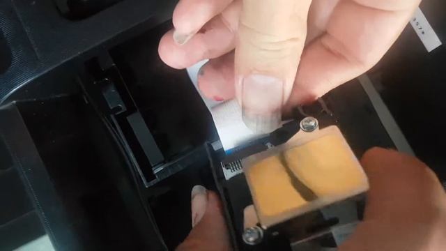 Hướng dẫn thay đầu phun epson L800 смотреть онлайн