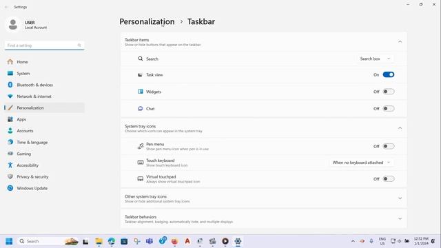 How to Hide/Unhide Taskbar in Window 10 or 11 [Tutorial] смотреть онлайн