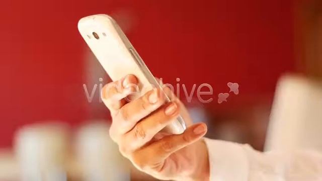Women Using Touch Screen Smartphone Pack смотреть онлайн