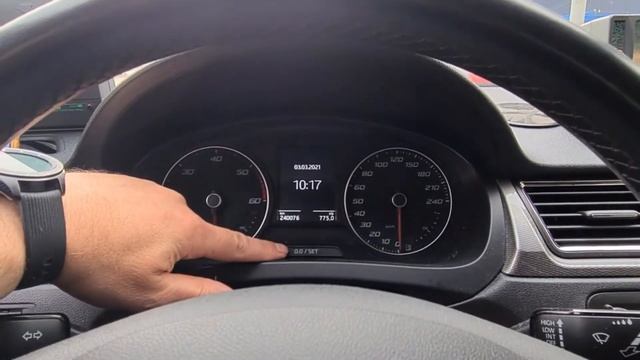 Seat Toledo 2017 Reseteo de inspeccion y aceite 30000km смотреть онлайн