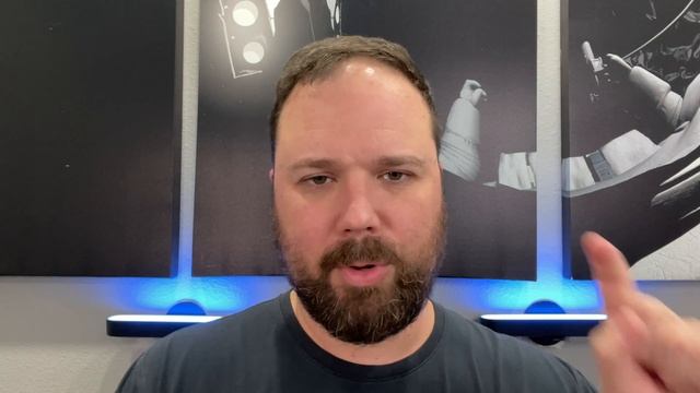 iPhone 13 & iPhone 13 Pro. What's New? смотреть онлайн